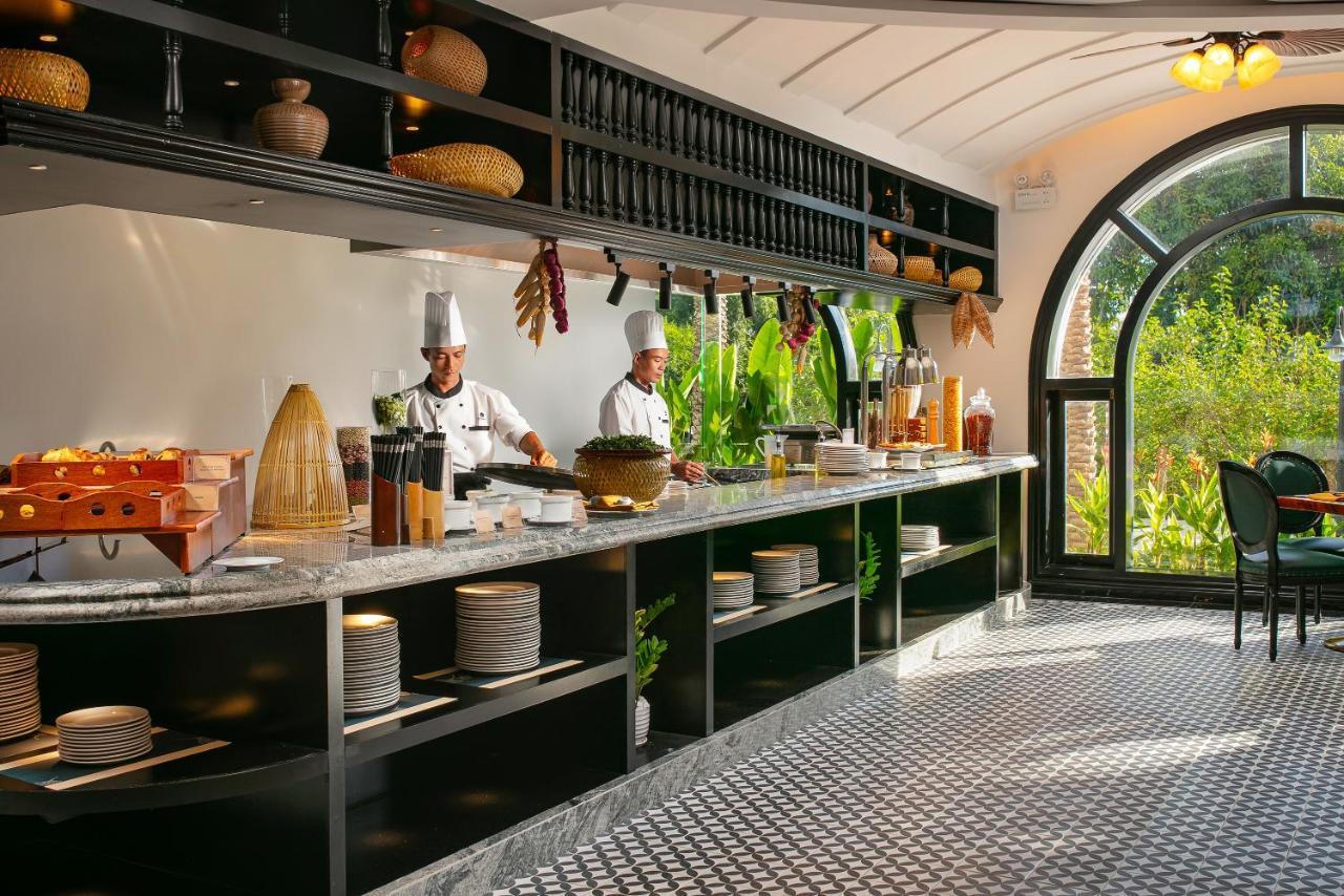 Grand Sunrise Palace Hoi An- A Luxury Indochine Hotel & Spa Εξωτερικό φωτογραφία The kitchen at the restaurant