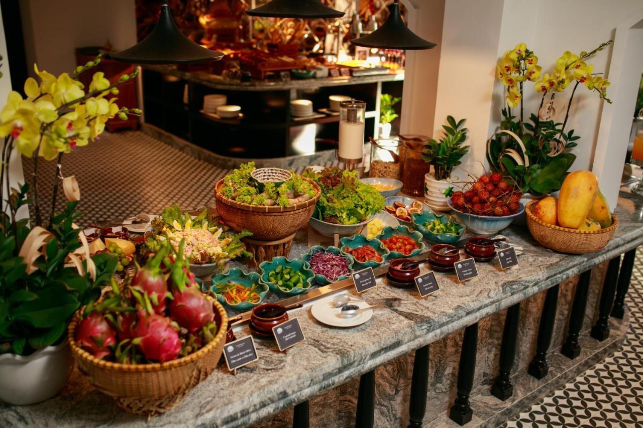 Grand Sunrise Palace Hoi An- A Luxury Indochine Hotel & Spa Εξωτερικό φωτογραφία A salad bar